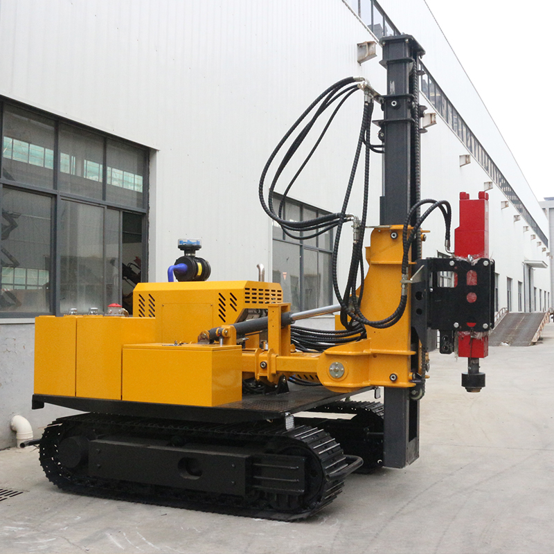 Heavy Equipment Driver - Hydrauliczna wbijarka słupkowa zasilana solarnie, wysokowydajny
